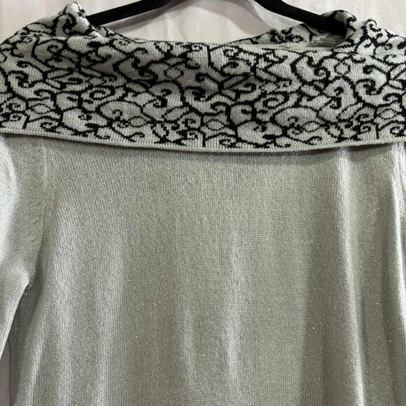 Briggs Petite Silver Knit Sweater Top Size PS – Patterned Cowl Neck Long Sleeve - Picture 2 of 5